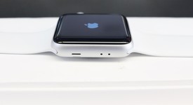 Mint
													Apple Watch Series 3 42mm - Silver, A1859, Aluminum - GPS, photo 4 of 7