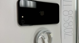 Mint
													Apple iPhone SE 3rd Gen 2022 - Unlocked, Midnight, 64 GB, A2595, photo 2 of 7