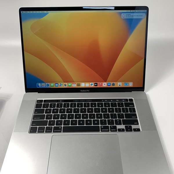 MacBook Pro 2019 - 16 inch - 1 TB, Silver, 32 GB, Intel Core i9