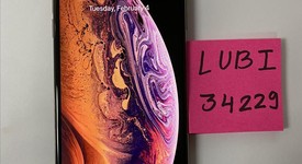 Good
													Apple iPhone Xs - Unlocked, Gold, 256 GB, A1920, photo 3 of 9