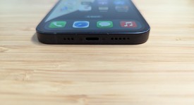 Good
													Apple iPhone 12 - Unlocked, Black, 128 GB, A2172, photo 3 of 14