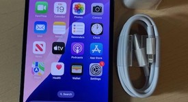 Fair
													Apple iPhone 13 - Unlocked, Midnight, 128 GB, A2482, photo 1 of 9