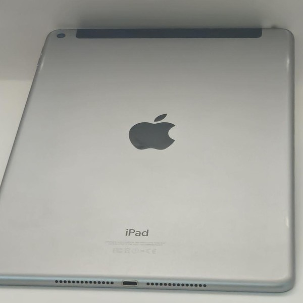 Apple iPad Air 2 - Unlocked, 16 GB, Gray