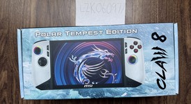 New
													MSI Claw 8 AI Plus - White, 1 TB, 32 GB, Polar Tempest Edition, photo 3 of 3