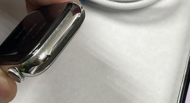 Good
													Apple Watch Series 9 45mm - Unlocked, Silver, A2984 - Cellular, Stainless, photo 4 of 6