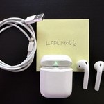 Used Apple AirPods 2nd Gen - Lightning Case