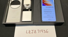 Mint
													Vivo X200 Ultra - Unlocked Non-US, Silver, 1 TB, 16 GB, photo 1 of 7