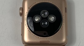 Good
													Apple Watch Series 3 42mm - Gold, A1859, Aluminum - GPS, photo 4 of 8