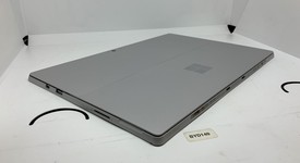 Good
													Microsoft Surface Pro 6 - Wi-Fi, Silver, 256 GB, 8 GB, photo 5 of 8
