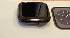 Mint
													Apple Watch Series 8 45mm - Unlocked, Graphite, A2774 - Cellular, Stainless, photo 5 of 12