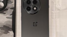 Mint
													OnePlus 13R - Unlocked, Nebula Noir, 256 GB, 12 GB, photo 4 of 10