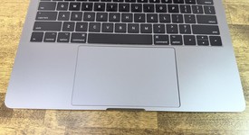 Fair
													MacBook Pro 2017 (No Touch Bar) - 13" - I5, Gray, 256 GB, 8 GB, photo 2 of 7