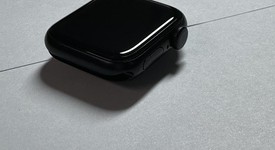 Mint
													Apple Watch SE 3rd Gen 40mm - Unlocked, Midnight, A3326 - Cellular, photo 4 of 6