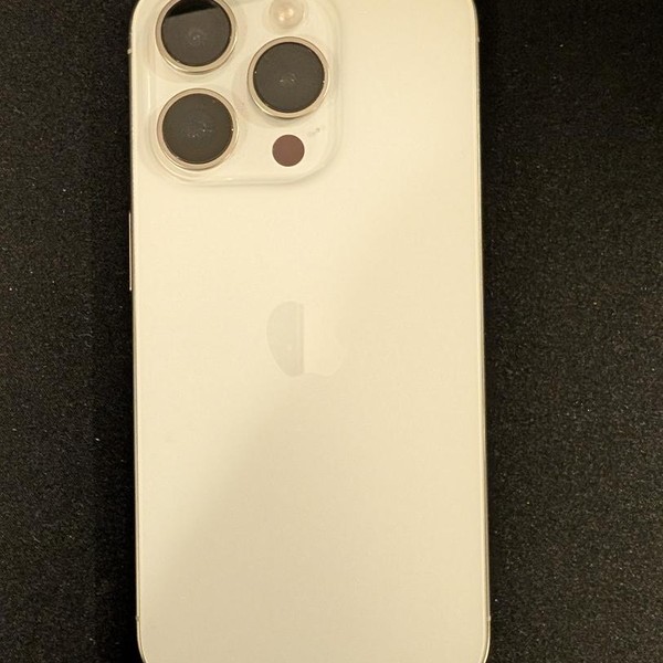 Apple iPhone 15 Pro - Unlocked, 256 GB, White, A2848