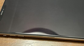 Mint
													Apple iPhone Xs Max - Unlocked Non-US, Gold, 64 GB, A2101, photo 3 of 9