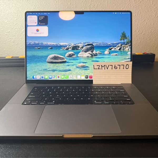 MacBook Pro 2021 - 16 inch - 1 TB, Gray, 64 GB, Apple M1 Max