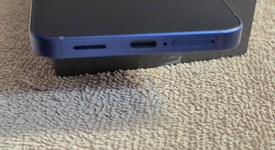 Mint
													Samsung Galaxy S25 - Unlocked, Navy Blue, 256 GB, 12 GB, SM-S931U1, photo 5 of 13