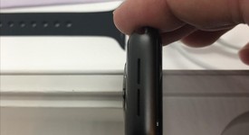 Mint
													Apple Watch Series 5 40mm - Gray, A2092 - GPS, Aluminum, photo 2 of 6