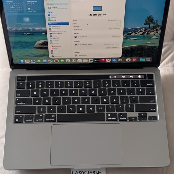 MacBook Pro 2020 - 13 inch - 256 GB, Gray, 8 GB, Apple M1