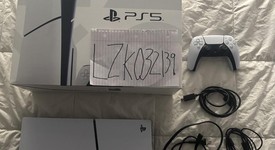 Mint
													PlayStation 5 Slim Standard Edition (2023) - White, 1 TB, photo 1 of 9