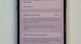 Good
													Apple iPhone 11 Pro Max - AT&T, Gold, 64 GB, A2161, photo 2 of 7