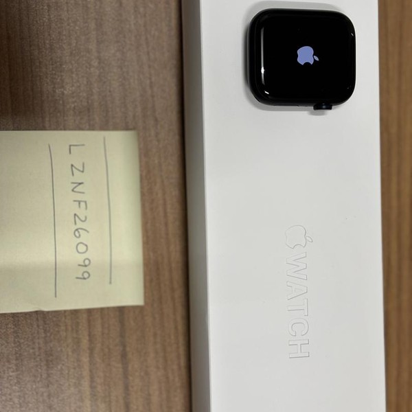 Apple Watch Series 8 45mm - Unlocked, Midnight, A2774 - Cellular, Aluminum
