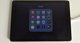 Good
													Apple iPad Air 2 - Wi-Fi, Gray, 128 GB, photo 2 of 5