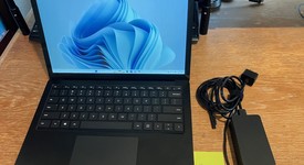 Fair
													Microsoft Surface Laptop 3 - I7, Black, 1 TB, 16 GB, 13.5", photo 3 of 8