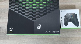 Mint
													Xbox Series X (2020) - Black, 1 TB, standard, photo 1 of 12