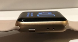 Good
													Apple Watch Series 3 38mm - Unlocked, Gold, A1860, Aluminum, photo 2 of 9