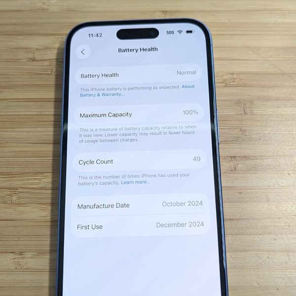 Apple iPhone 16 - Unlocked, 128 GB, Ultramarine, A3081