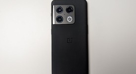 Good
													OnePlus 10 Pro - Unlocked, Black, 128 GB, 8 GB, NE2215, photo 2 of 7