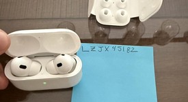 Used
													Apple AirPods Pro 2nd Gen - Lightning, photo 3 of 3