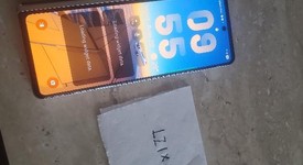 Good
													Samsung Galaxy Z Fold3 5G - Unlocked, Silver, 256 GB, 12 GB, SM-F926U1, photo 3 of 7