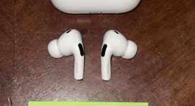 Used
													Apple AirPods Pro 2 - Lightning, photo 5 of 17
