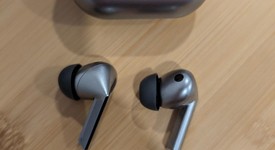 Used
													Samsung Galaxy Buds3 Pro - Silver, photo 5 of 6