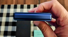 Mint
													Motorola Razr (2025) - Verizon, Blue, 256 GB, 8 GB, photo 3 of 10