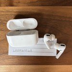 Used Apple AirPods Pro - Wireless Case