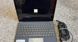 Good
													Microsoft Surface Pro 6 - Wi-Fi, Silver, 256 GB, 8 GB, photo 1 of 6