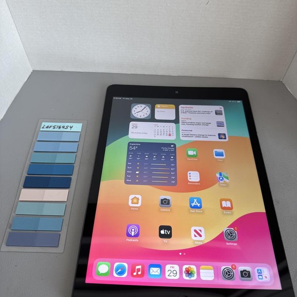 Apple iPad (8th Gen) - Unlocked, 128 GB, Gray, A2428