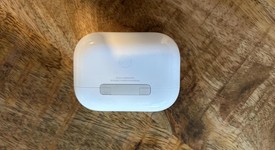 Used
													Apple AirPods Pro 2 - USB-C, photo 5 of 9
