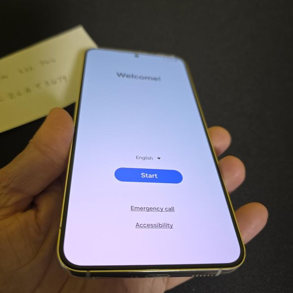 Samsung Galaxy S22 Plus - Unlocked, 128 GB, White, 8 GB, SM-S906U1