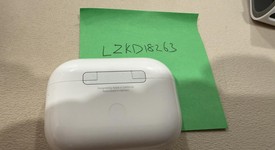 Used
													Apple AirPods Pro 2 - USB-C, photo 4 of 5