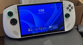 Mint
													Lenovo Legion Go S - Z1 Extreme, White, 1 TB, 32 GB, photo 5 of 17