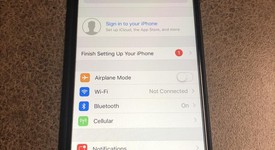 Mint
													Apple iPhone 8 - Unlocked, Gray, 64 GB, A1863, photo 1 of 9