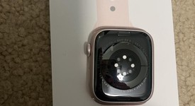 Mint
													Apple Watch Series 9 45mm - Unlocked, Pink, A2984 - Cellular, Aluminum, photo 4 of 10