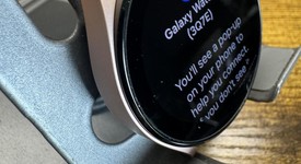 Fair
													Samsung Galaxy Watch4 - Unlocked, Gold, 40mm, photo 3 of 6