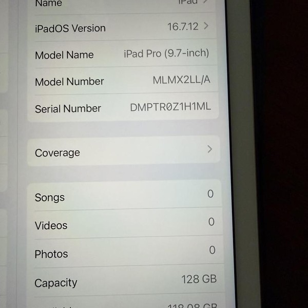 Apple iPad Pro 9.7 inch - Wi-Fi, 128 GB, Gray, A1673