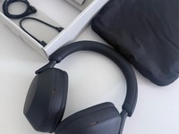 Sony WH-1000XM5