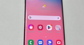 Mint
													Samsung Galaxy S10 - Unlocked, White, 128 GB, 8 GB, SM-G973U1, photo 1 of 7